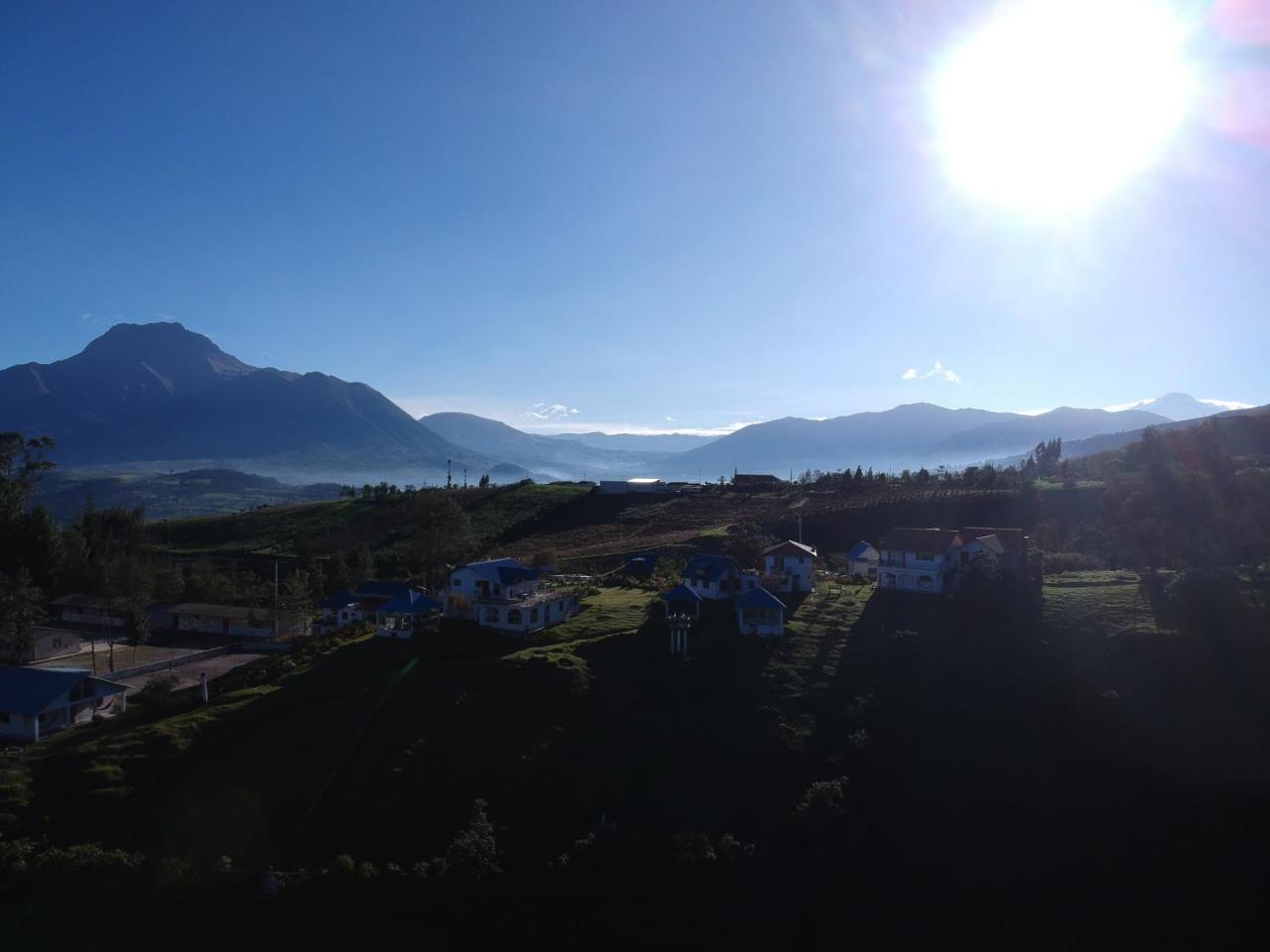 Hosteria Rose Cottage Otavalo Exterior foto