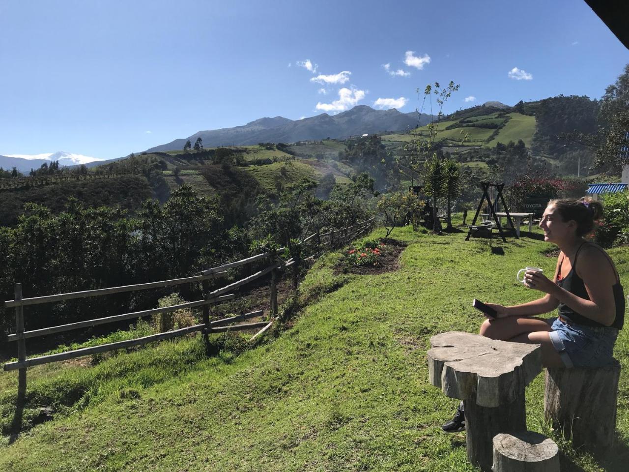 Hosteria Rose Cottage Otavalo Exterior foto