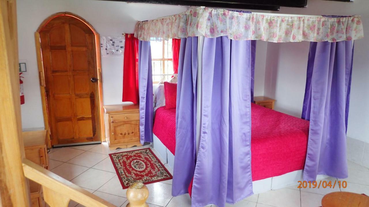 Hosteria Rose Cottage Otavalo Exterior foto